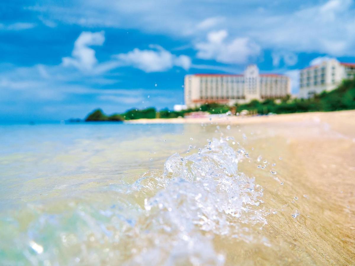 Hotel Nikko Alivila Yomitan Exterior foto Beach in Okinawa